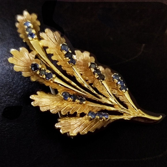 💙💎18 Karat GOLD! Solid GOLD HOST PICK💙LUXURY 1960's SAPPHIRE 18k GOLD Brooch - Picture 7 of 10